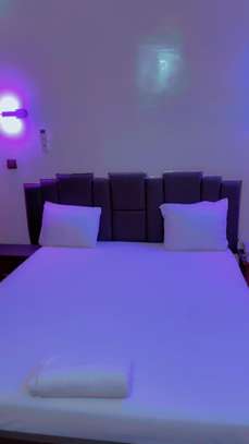 De jolies chambres meublées à louer image 12