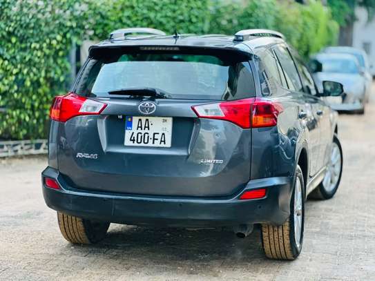 Toyota rav4 année 2014 image 6