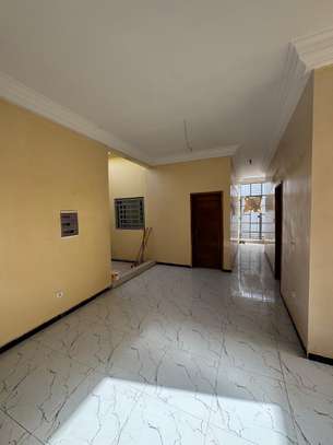 MAISON R+1 150 m2 KOUNOUNE image 3