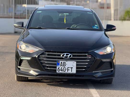 Hyundai Elantra Sport 2018  1.6L image 5