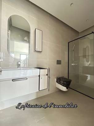 Appartement F4 à louer à Mermoz image 11