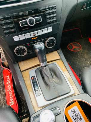 Mercedes C300 2012 image 6