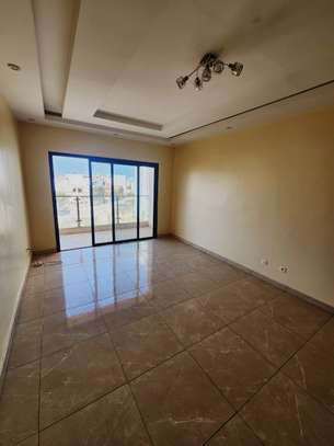 APPARTEMENT F4 À LOUER A LA CITE MBACKIYOU FAYE image 14