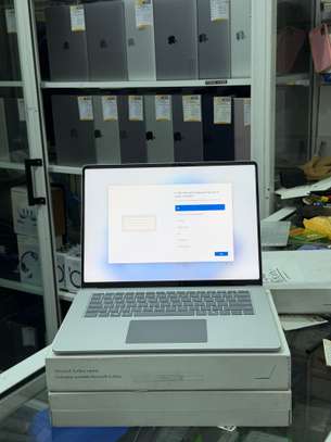 Surface Laptop 7 image 4