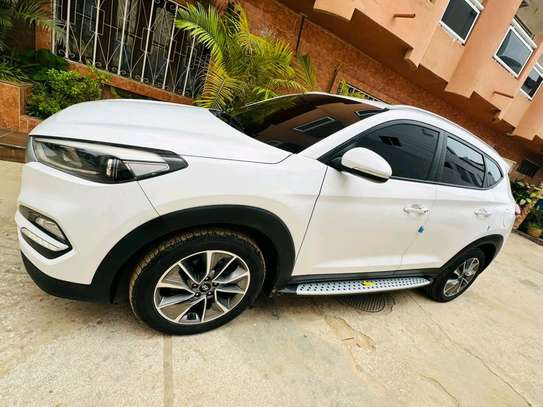 Hyundai tucson 2016 image 6