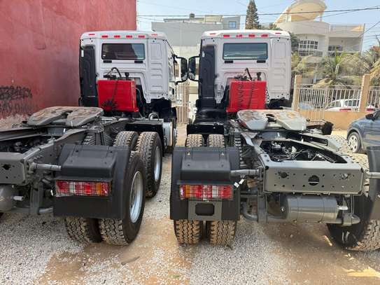 CAMION HOWO NEUF 2026 10roues image 4