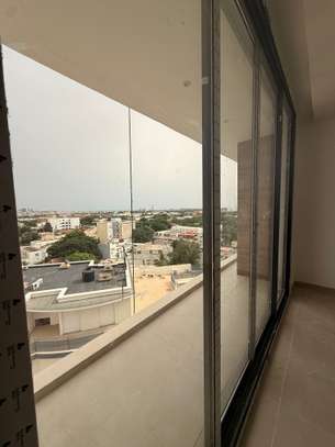 Appartement f4 neuf à vendre au point e image 8