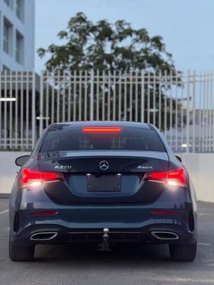 Mercedes Benz A220 4 Matic année 2020 image 11