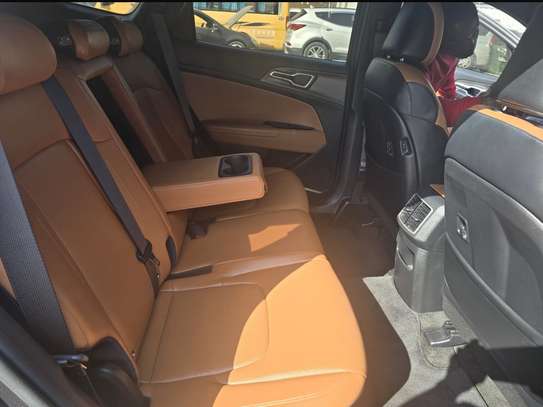 2 kia Sportage 2022 version large image 2