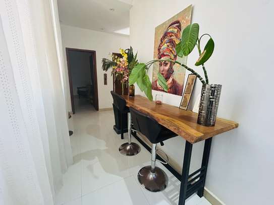 Appartement meublé aux Almadies image 9