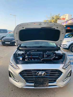 Hyundai sonata 2018 image 4