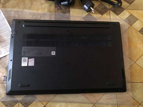 Lenovo V15 Gen 4 TOUT NEUF dans sa boîte image 3