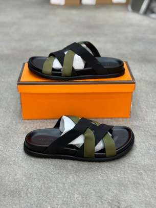 Prada sandales homme vert kaki noir décontracté image 3