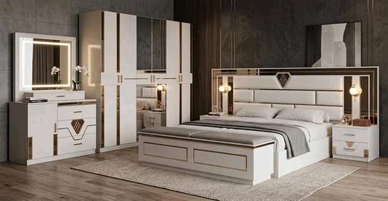 Chambre a couche 6 battants image 3