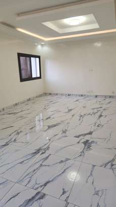 Appartement F4 grand standing à louer à mermoz image 9