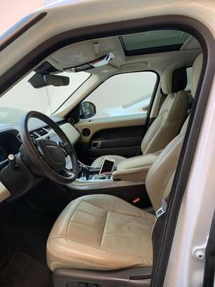 RANGER ROVER SPORT Année : 2018 image 7