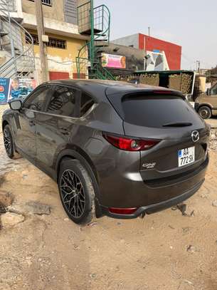 Mazda CX5 image 5