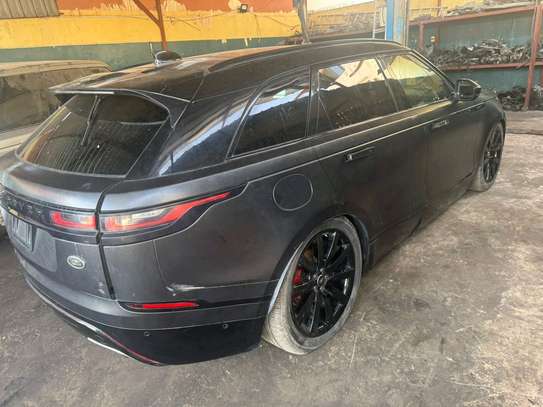 Range rover velar 2018 image 2