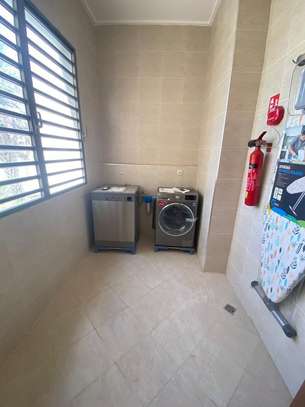 Appartement vue mer à vendre corniche Ouakan cité africa image 4