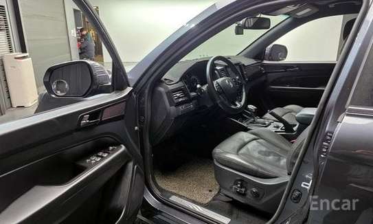 SsangYong Rexton Sports Khan 2.2 image 12