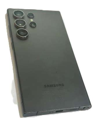Samsung Galaxy S24 Ultra à vendre image 2