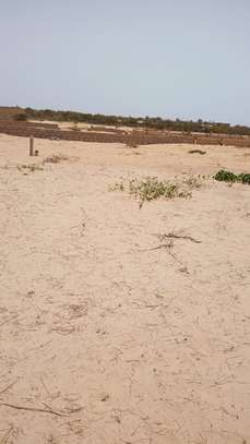 Terrain à vendre à Bambilor en face cité Cdc non loin vdn3 image 11