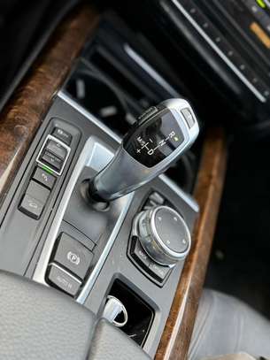 BMW X5 xdrive 2016 image 12