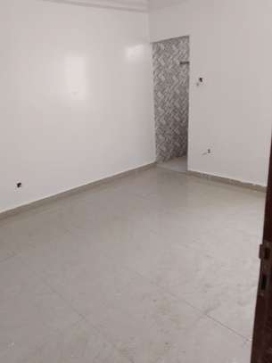 STUDIO SÉPARÉ F2 TOUT NEUF À LOUER À FASS (POINT, BRT) image 4