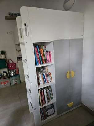 LIT MEZZANINE + BUREAU + ARMOIRE + BIBLIOTHÈQUE IKEA SMÅSTAD image 3