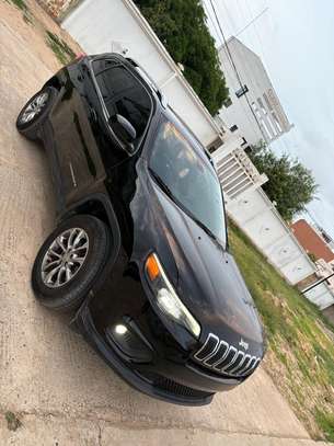 Jeep Cherokee 2019 image 10