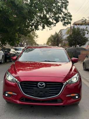 Mazda 3 GT 2018 full options image 9