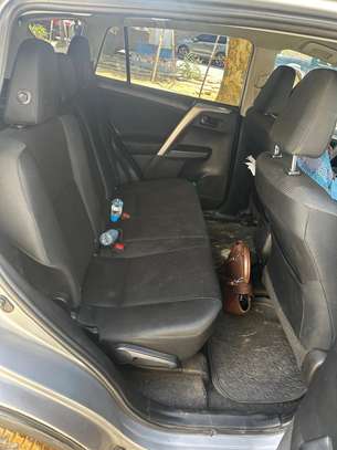 Toyota RAV4 2016 image 8