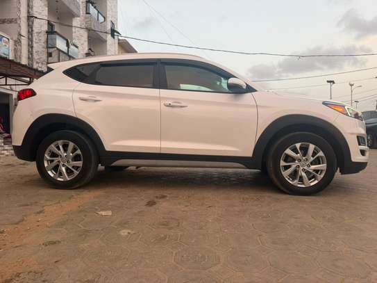 Je vends ma Hyundai Tucson 2020 AWD image 5
