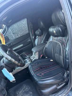 Ford escape image 3