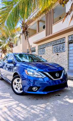 Nissan Sentra image 2