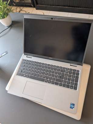 Dell 5540 i7 13th gen / 512gb / 16gb ram image 8