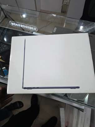 Macbook Air m5 2026 image 2
