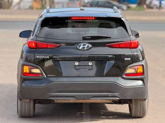 HYUNDAI KONA  Année 2018 4/4 image 12