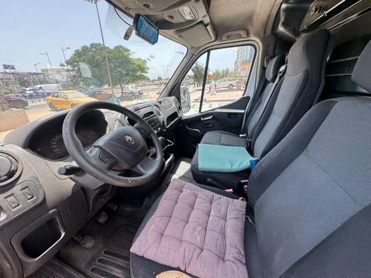 RENAULT MASTER 2019 image 6