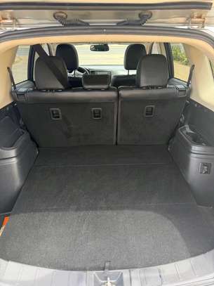 Mitsubishi outlander Phev image 10