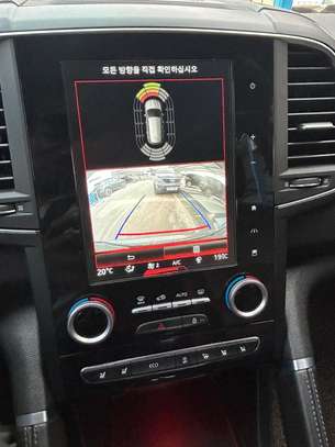 Renault QM6 4x4 diesel full options image 6
