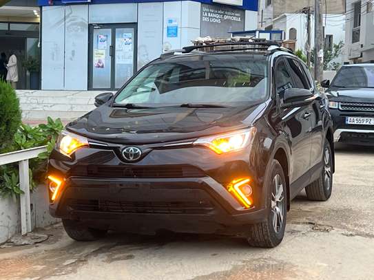 Toyota Rav4 2018 image 3