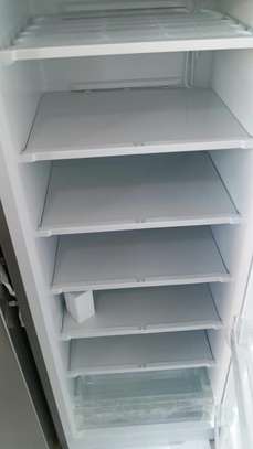 CONGELATEUR 189LITRES HISENSE VERTICAL 7TIROIRS DEFROST image 2