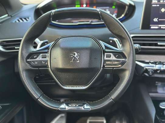 Peugeot 3008 GT 2019 image 6