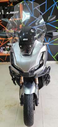 Honda Adv 350 2024 image 4