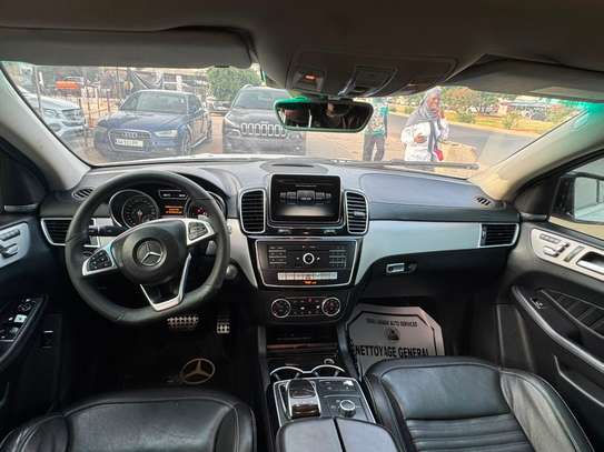 Mercedes GLE 350 4 matic image 11