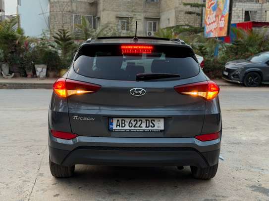Hyundai Tucson image 8