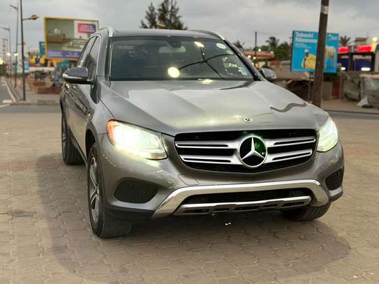 Mercedes GLC300 Année 2019 image 7