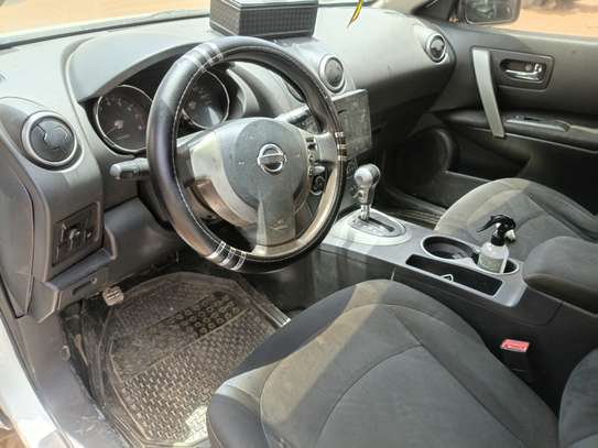 Nissan rogue image 4