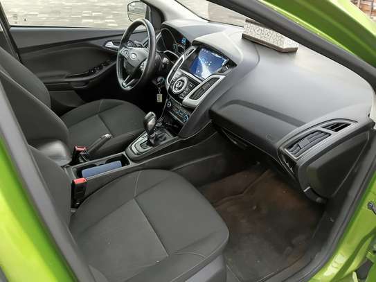 Ford Focus 2018 image 9